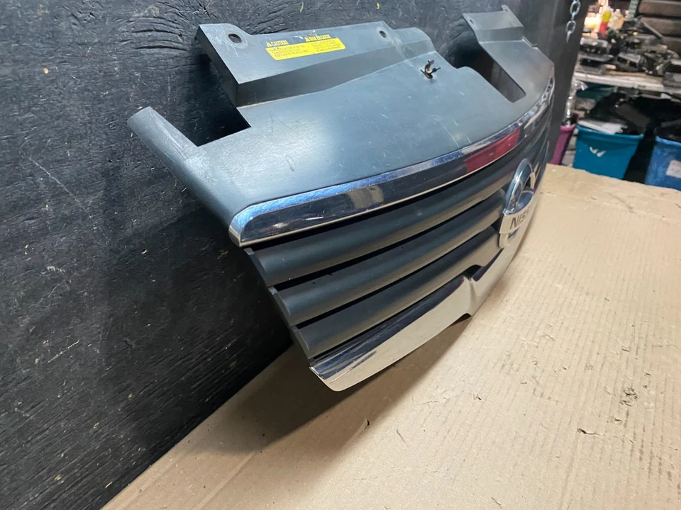 Nissan Altima 2007 2008 2009 parrilla superior delantera sedán OEM U7873 DG Foto 3 de 4