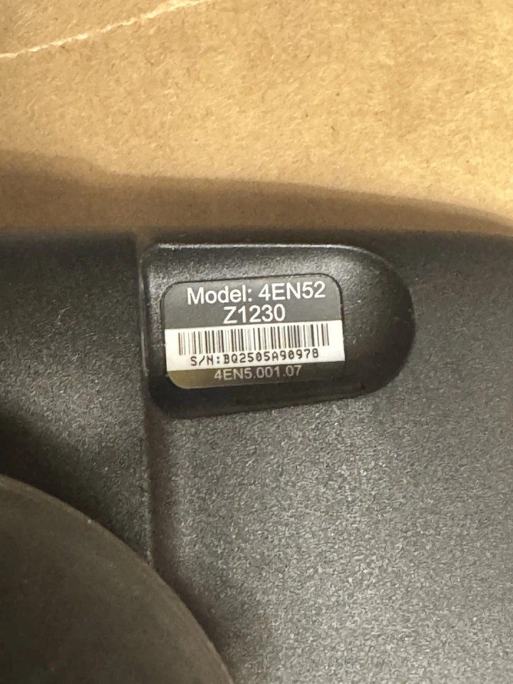 TomTom Navegación GPS para Coche con Cable de Alimentación Modelo 4EN52 Z1230 Pantalla Montaje Coche Foto 2 de 4