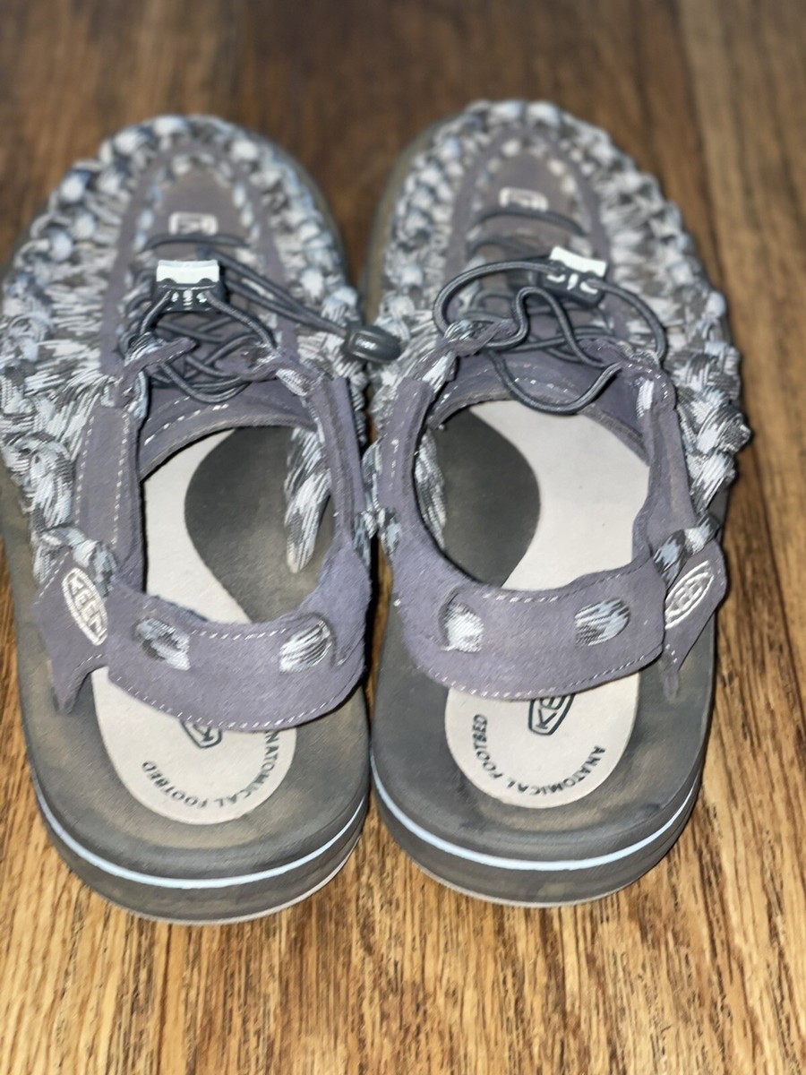 KEEN Uneek Gray Braided Corded Slip-on Sandal Men display picture 2