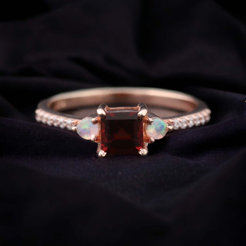 925 Sterling Silver 6 mm Square Shape Natural Red Garnet Ring Opal Women Ring - Picture 4 of 7