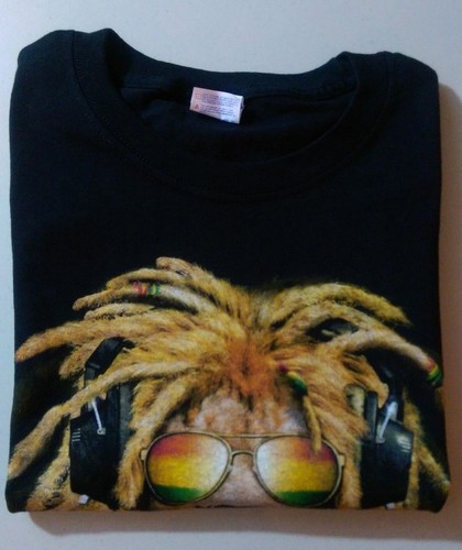 NUEVA CAMISETA RASTA LION DJ Gafas Negra Sólida TALLA MEDIANA México NUEVA SIN ETIQUETAS - Imagen 4 de 4