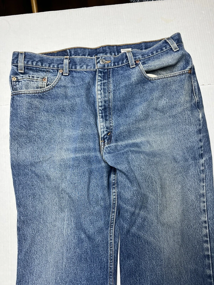 Vintage Levi’s 517 Bootcut Jeans Men’s 40X28 Made In USA 1999 Cowboy Biker Blue - Image 4 of 4