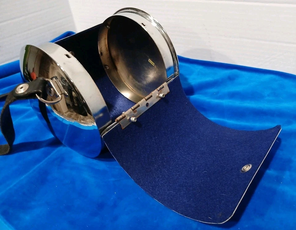 Bolso de mano vintage con cilindro de metal de los Dallas Cowboys con rollo de aluminio Foto 2 de 4