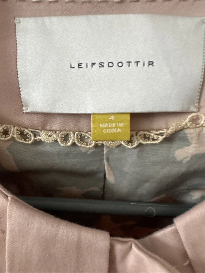 Chaqueta corta Leifsdottir color rosa con lazo frontal para mujer talla 4 Anthropologie Foto 2 de 4