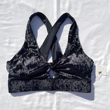 Fabletics Oasis Crushed Velour Twist Sports Bra Black Medium