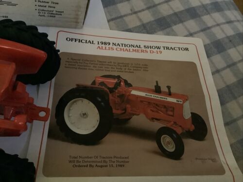 Allis Chalmers D15 1/16 Die-cast Farm Tractor replica by SpecCast Collector’s Ed - Picture 2 of 8