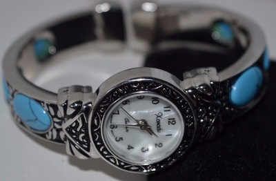 Vintage Watch MOP Mother of Pearl Blue Silver Tome Xango  display picture 2