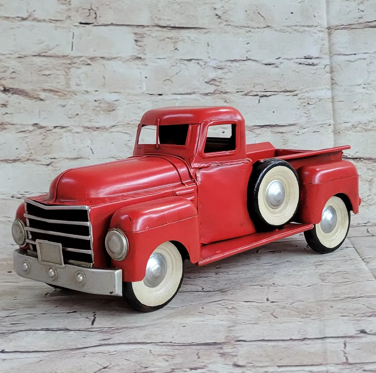 Creative Metal Craft Gifts Retro Truck Model For Home Decor
