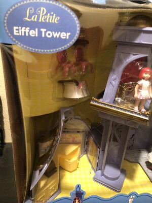Madeline La Petite Eiffel Tower Deluxe Play Set 2004 Learning
