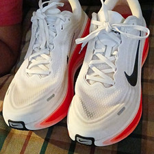 Nike ZoomX Men s Low Top Lace-Up Athletic Sne...