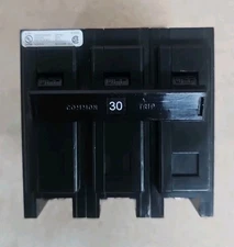 NEW SURPLUS Eaton Cutler Hammer BAB3030H 30A Circuit Breaker  3-Pole 240V AC