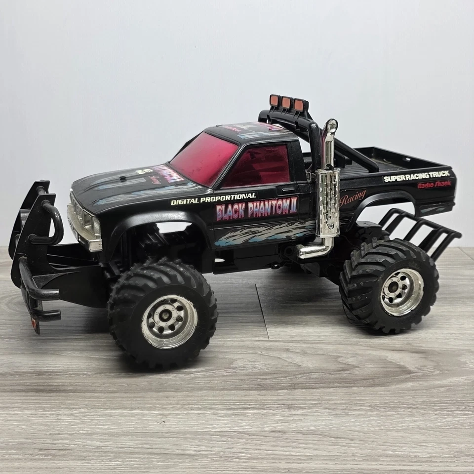 Vintage Radio Shack Black Phantom II RC Truck - 2WD - Tested Read Description  - Image 4 of 4