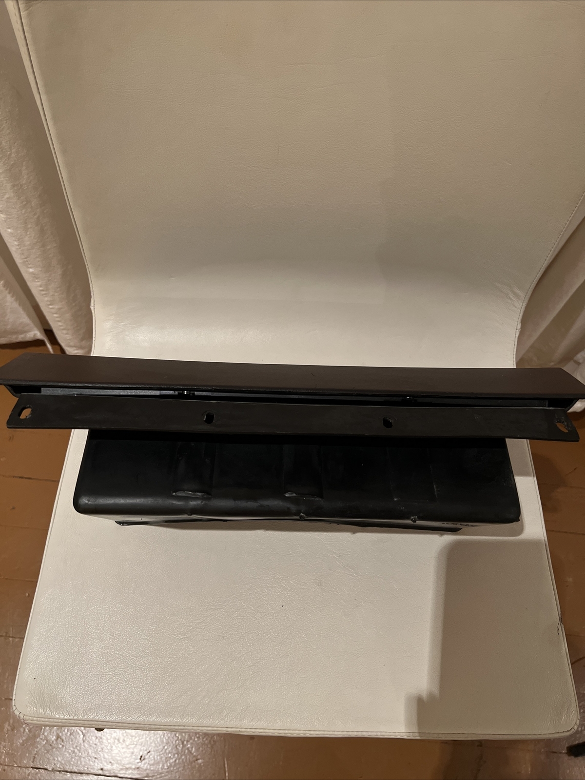 84 88 Chevy Monte Carlo El Camino G Body Glove Box Maroon 79i 459535