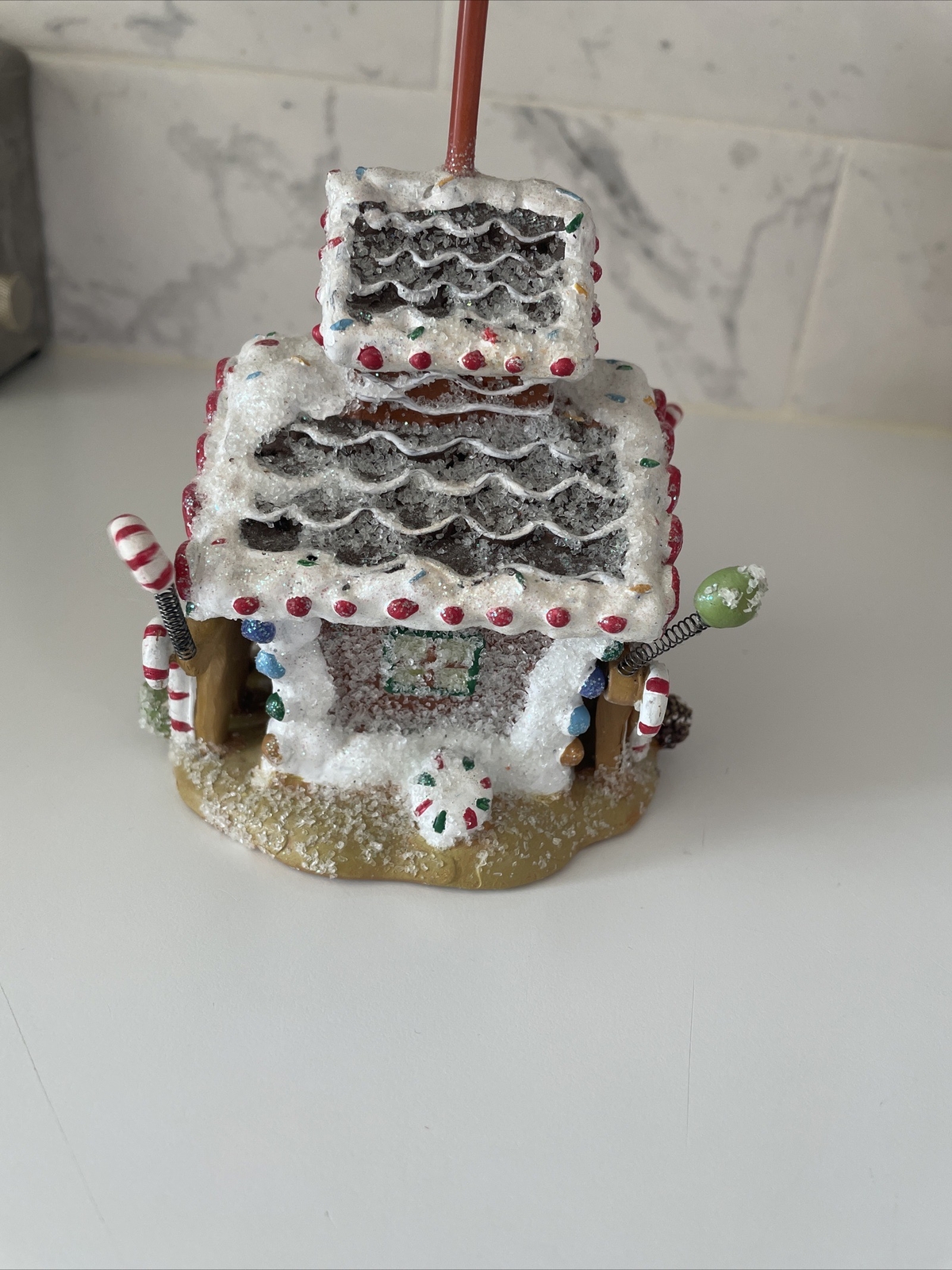 Picture 4 of 12