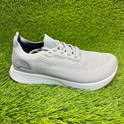 Flux Adapt Waterproof Runner Lunar Gray Mens Size 8.5 Barefoot Running Shoes