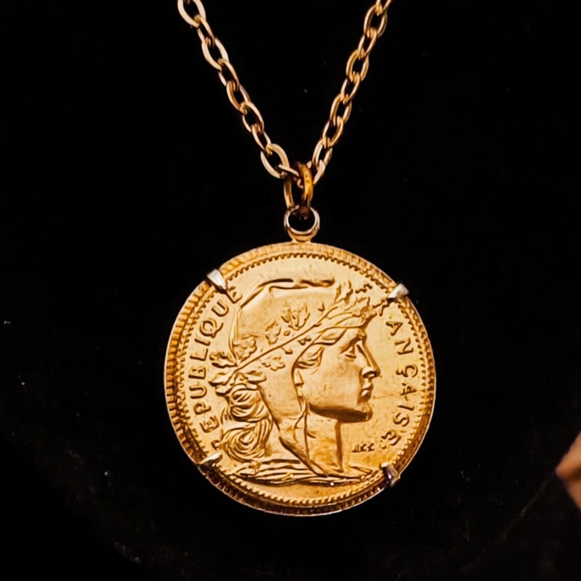 Très beau grand pendentif nacre et or Vierge Marie vintage 1970 collection - Montres & Bijoux