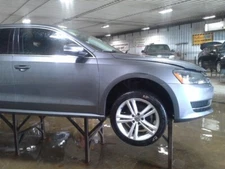 Used Right Sun Visor fits: 2014 Volkswagen Passat w/illuminated roof mounted Rig