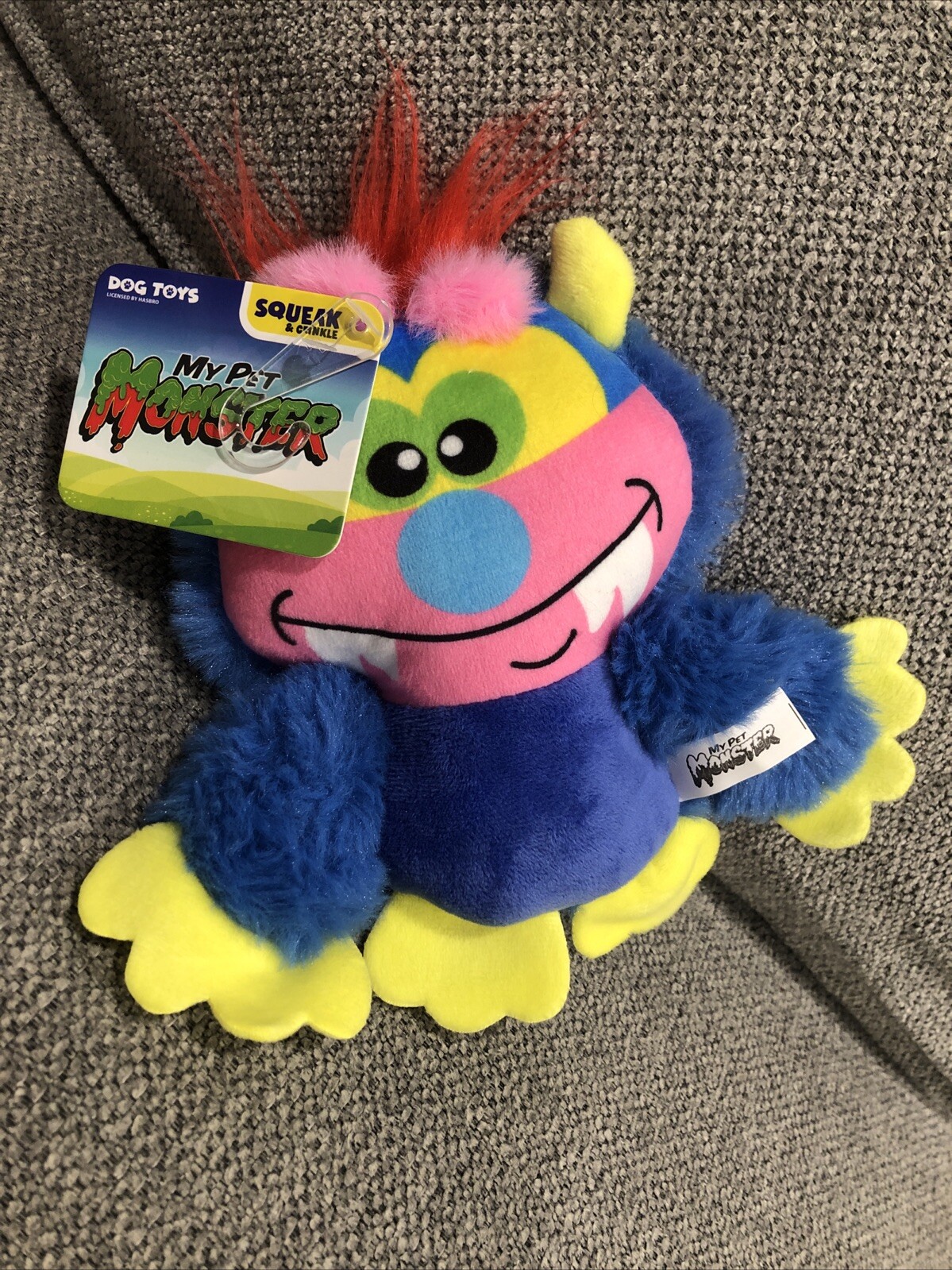 ¡NUEVO! Juguete para perro chirriante My Pet Monster 2024 POR HASBRO, ¡RARO!
