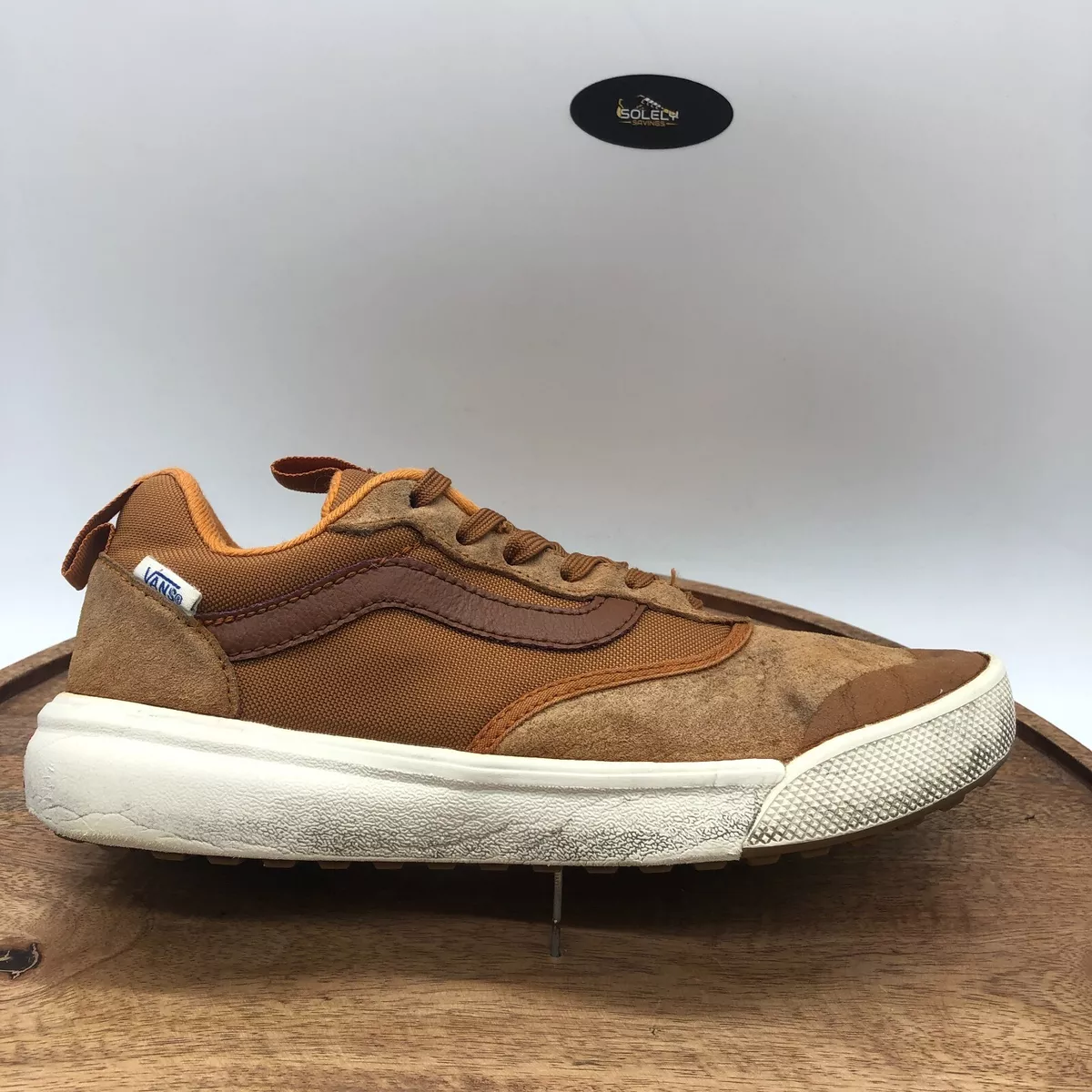 Vans hotsell ultrarange cores
