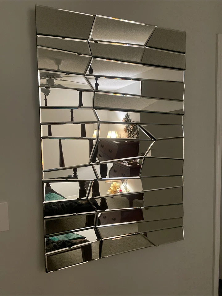 Elegant Modern Mirror Glass Perfect Condition - Image 2 of 2