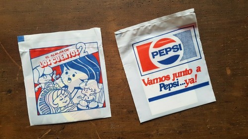 2 VINTAGE PEPSI COLA LOS CUENTOS 2 CLOSED STICKERS PLASTIC ENVELOPES URUGUAY - 第 1/2 張圖片