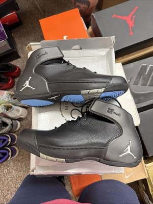 Size 10.5 - Air Jordan Carmelo 1.5 Black BB