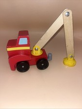 Melissa and Doug Wooden Magnetic Car Loader Truck