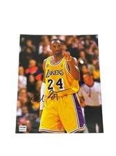 Kobe Bryant NBA Autograph Signed 8x10 Photo PSA DNA