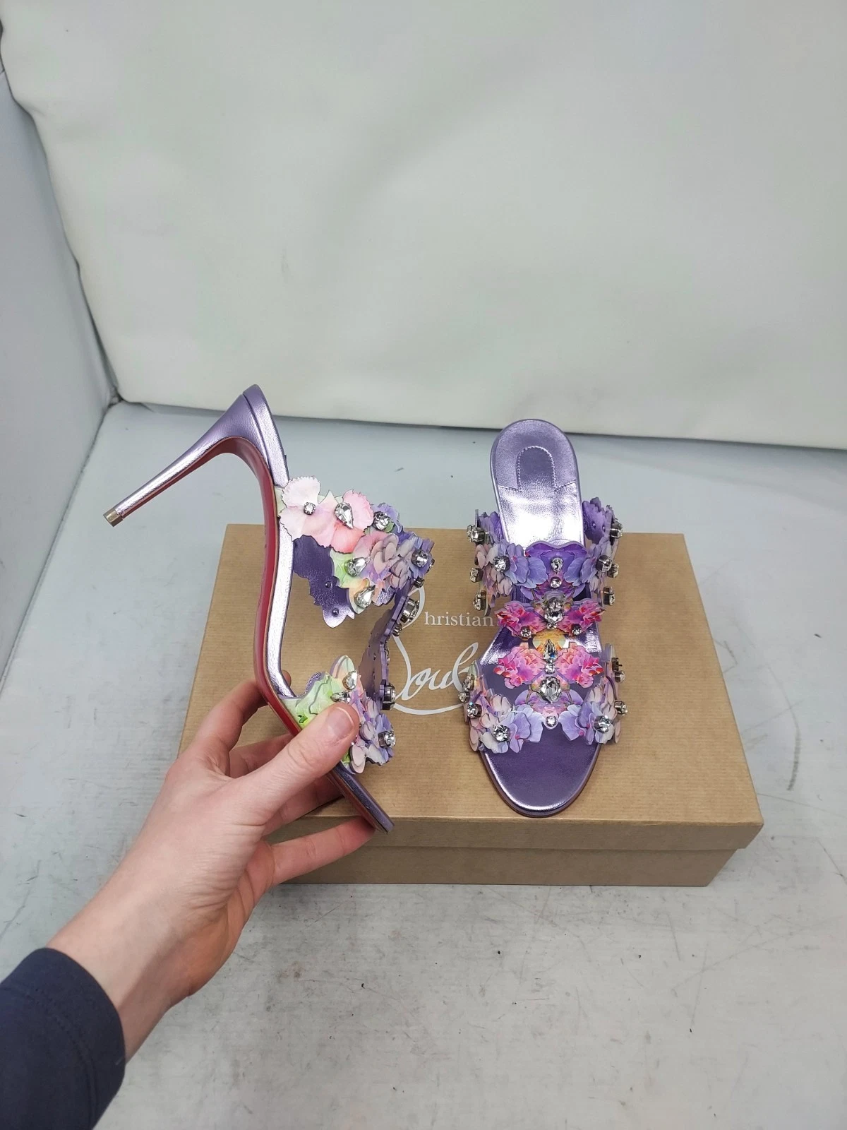Christian Louboutin — Christian Louboutin EU 37 US 7 WOMENS New Purple Flora Jewel Heel Sandal
