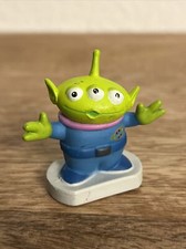 ALIEN TOY STORY 2 DISNEY PIXAR 1.5 ACTION FIGURE TOY ON BASE