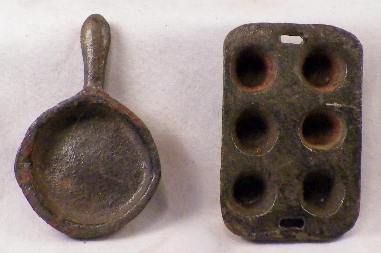 Crescent Cast Iron Stove Toy Salesman Sample Muffin Pan Teapot Bucket