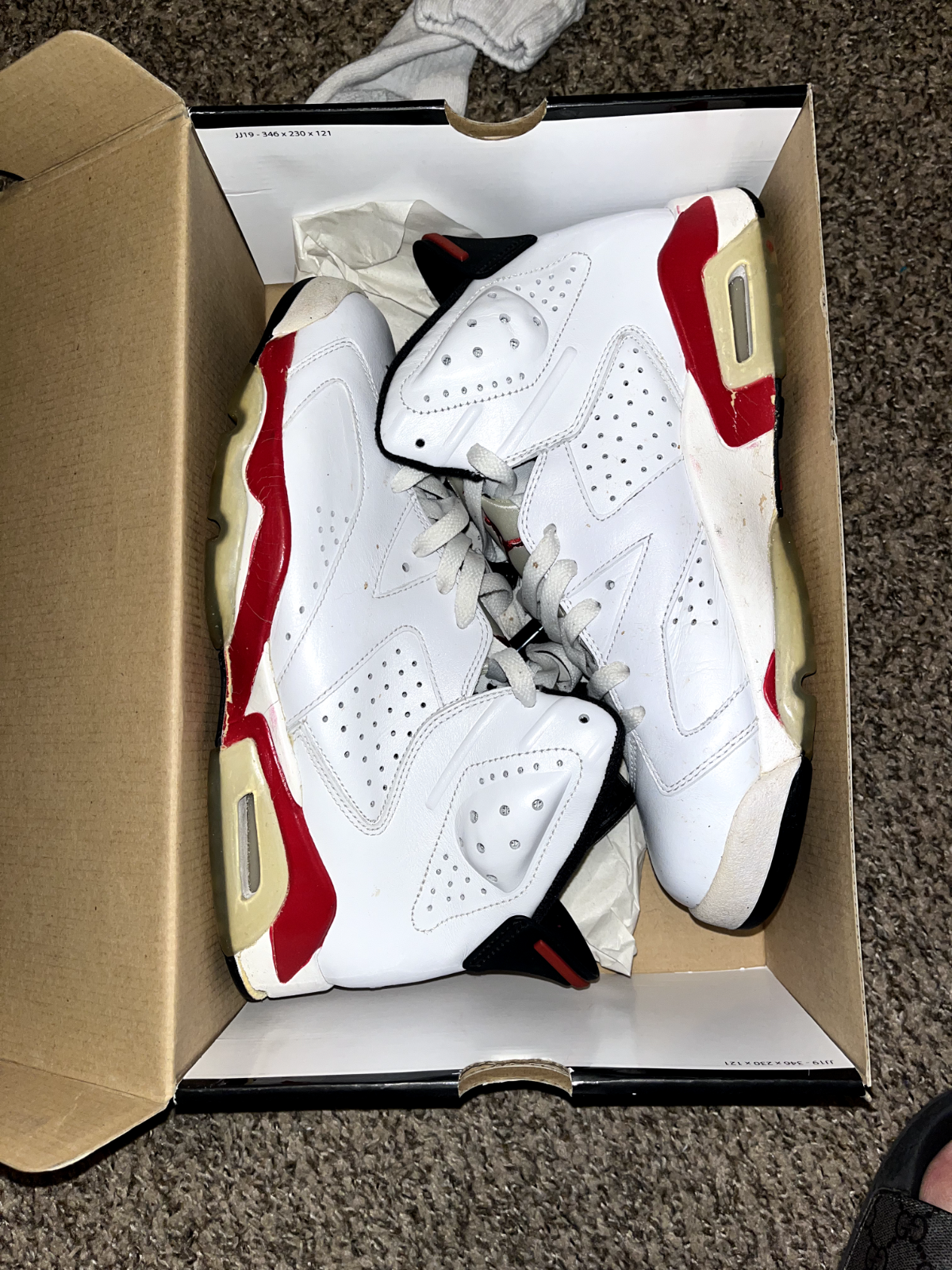 Size 10 - Air Jordan 6 Retro Bulls Red/white/Black