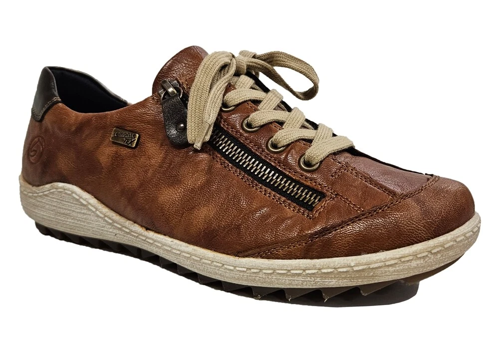 Water resistant hot sale casual shoes