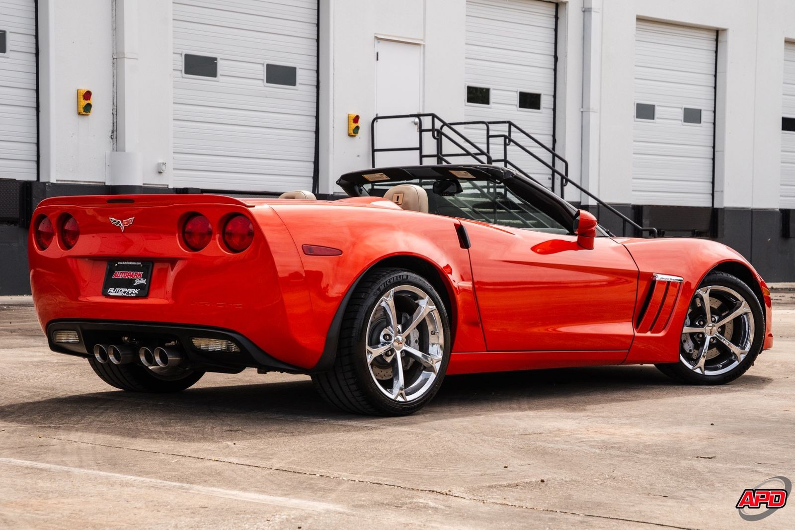2011 Orange Chevrolet Corvette Grand Sport  | C6 Corvette Photo 4