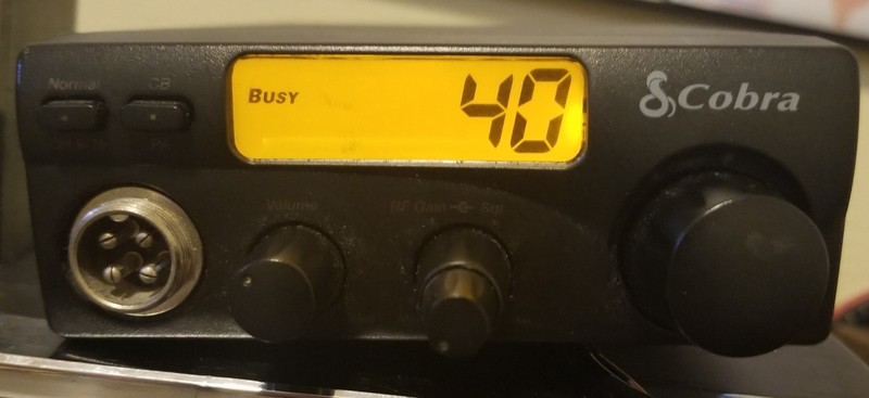 Cobra 19 Ultra IV Recreational CB 40 Channel nice little Radio for small car