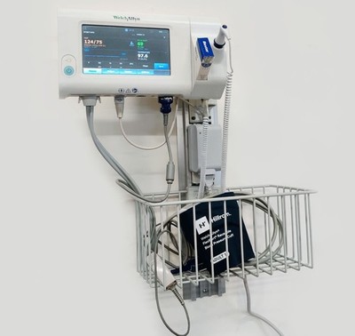 Welch Allyn Connex Vital Signs Monitor Spot 74CT w/ Integrated Wall Mount KIT