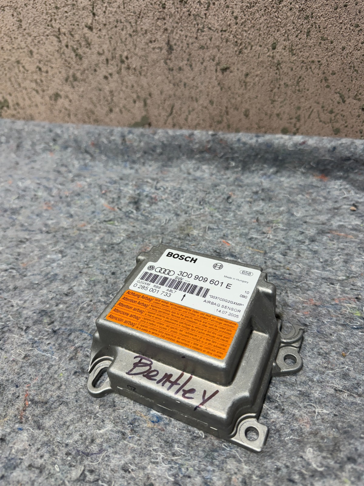 Bentley Continental Flying Spur Control unit P/N 3D0909601E