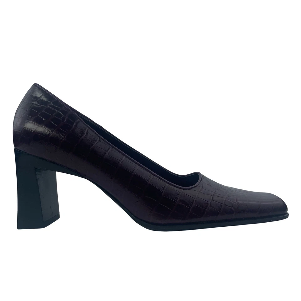 Salto feminino Nine West roxo escuro couro em relevo crocodilo Y2K tamanho 7,5 M - Imagem 2 de 4