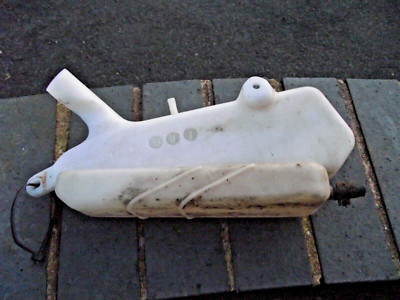 ORIGINAL MOTORKÜHLWASSER KÜHLMITTELFLASCHE FÜR SUZUKI GSXR 750 WR 1992-95