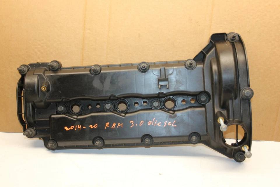 Grand Cherokee Ram 1500 3.0 2014-2022 diésel tapa válvula motor izquierdo (BC43) OEM Foto 2 de 4