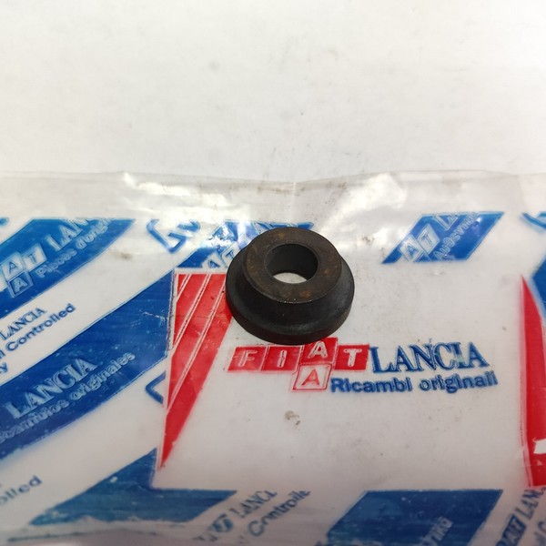 Vorderachse DistanzstüCk Fiat 126 BIS Original 4236877-image