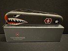 RARE! GENUINE VICTORINOX SWISS ARMY HUNTING KNIFE "HUNTSMAN" WARHAWK WWII (P-40) — photo 8