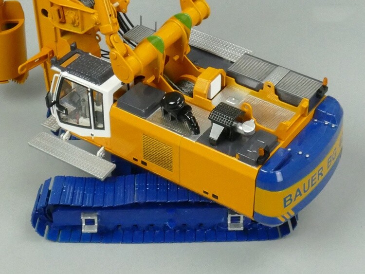 ミニカー 1/50 BYMO バウアー BG 40 ケリー 超大型クレーン 1:50 Bauer BG 40 Kelly Equipment Drilling Rig Construction