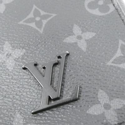 LV M44000 DISTRICT PM花紋LOGO Monogram帆布扣式斜背包(黑