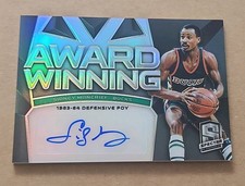 2018-19 Spectra SIDNEY MONCRIEF Award Winning SP Auto Milwaukee Bucks /75 🔥