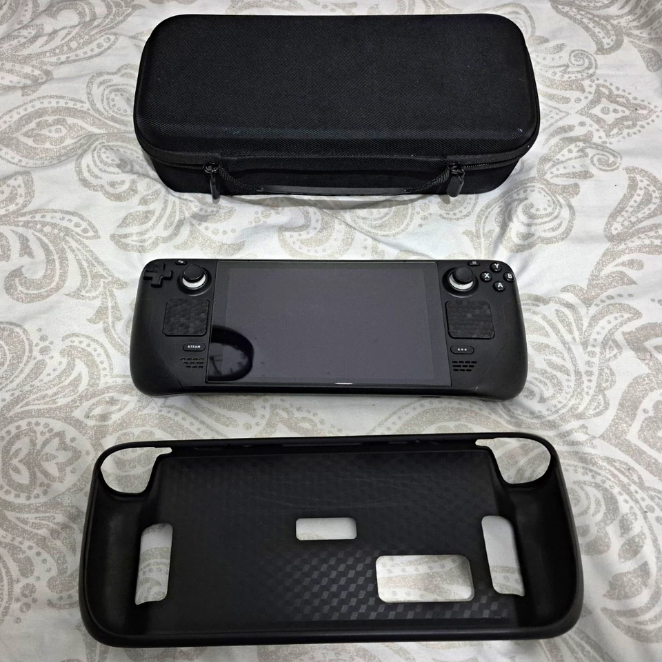 Valve Steam Deck · 2TB, photo 1 of 5