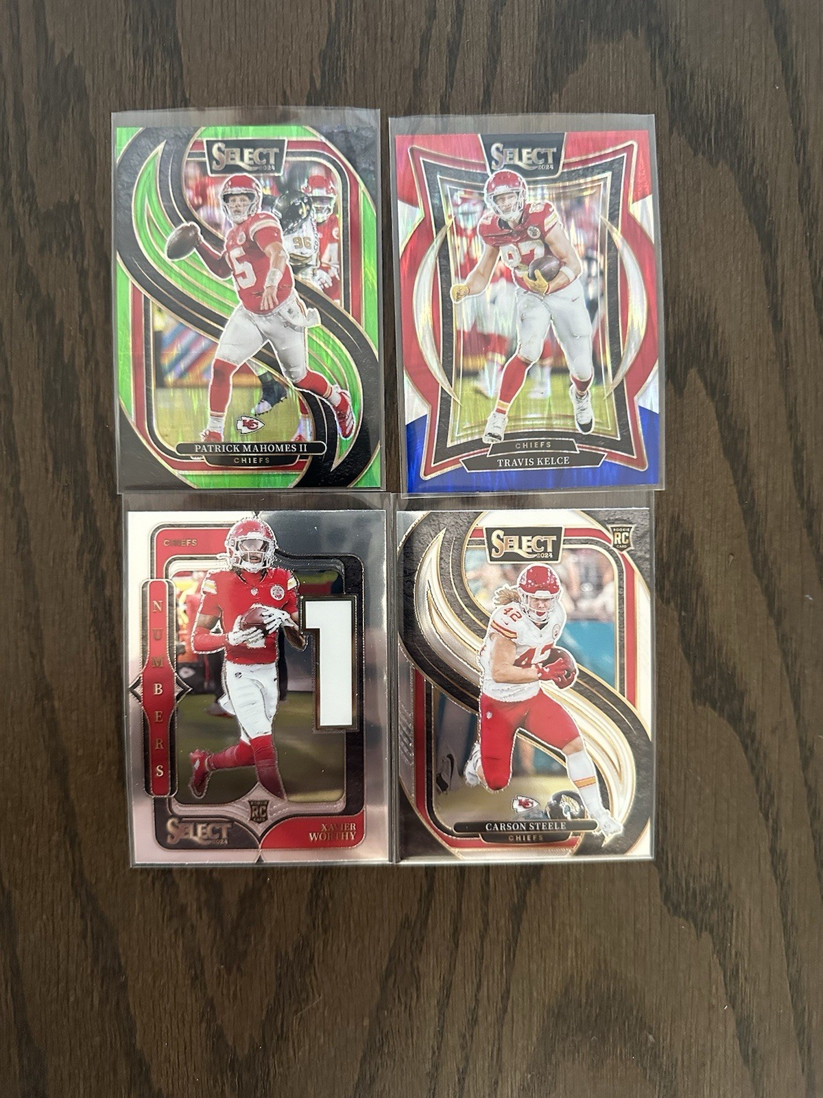 2024 Select Pat Mahomes Premier Level Green Prizm 397/499 With Other KC Chiefs