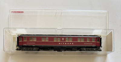 Fleischmann H0 5078 K Mitropa Sleeping Car Schlafwagen Train w/ plastic box