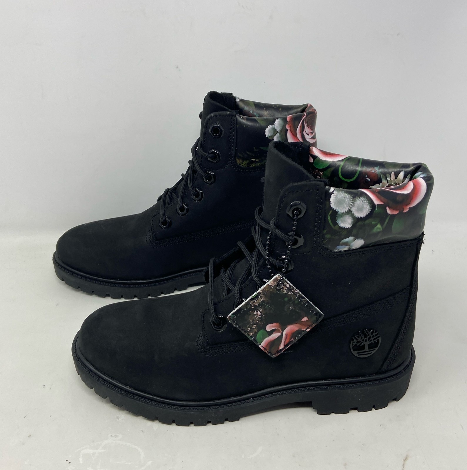 Timberland Women’s Heritage Premium 6-Inch Waterproof Boot - Black Nubuck