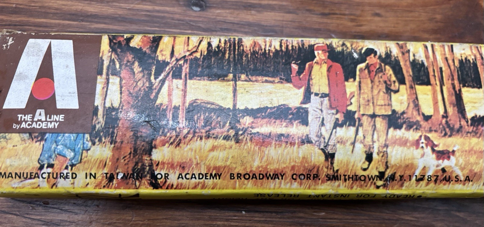 Vintage Truck Rear Window Adjustable Gun Rifle Rack Rubber Coated Original Box thumbnail 2